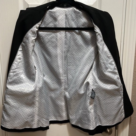 Express Black Blazer Size 4 - Picture 5 of 9